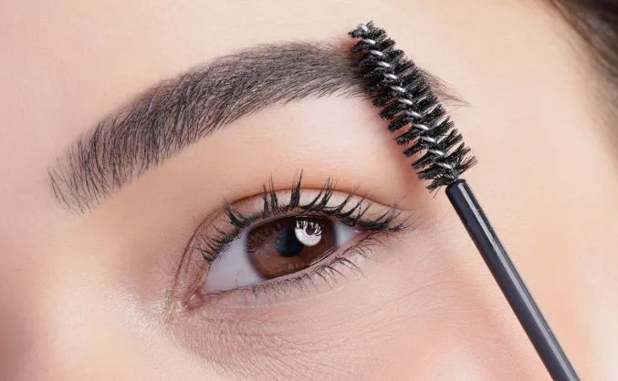 How much does eyebrow waxing cost